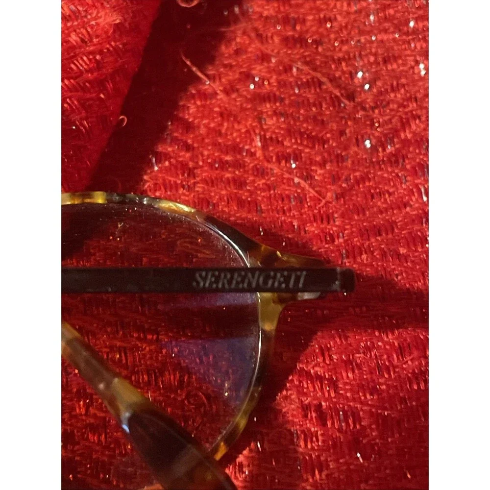 vintage serengeti sunglasses Tortoise Shell Brown Amber Lens Etched S